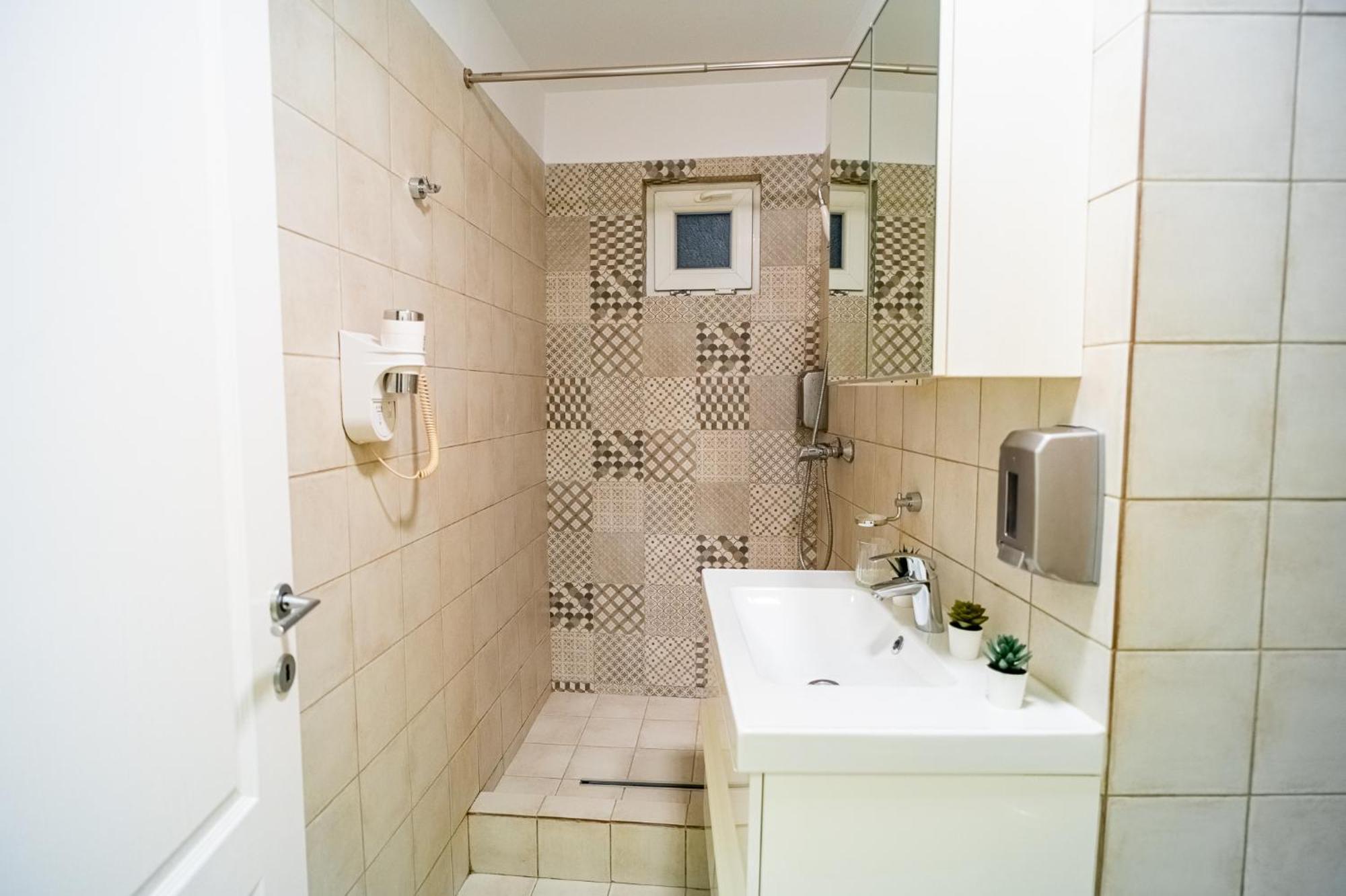 Cozy Apartments Near Calea Victoriei Βουκουρέστι Εξωτερικό φωτογραφία